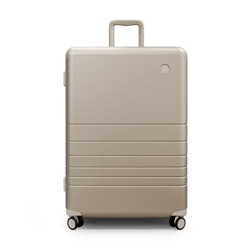 Front view of Hybrid Check-In Large in Champagne