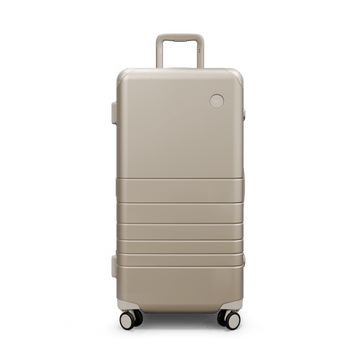 Front view of Hybrid Trunk in Champagne