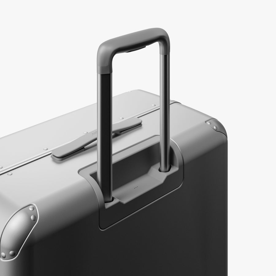 Silver | Extended luggage handle view of Hybrid Check-In Large in Silver