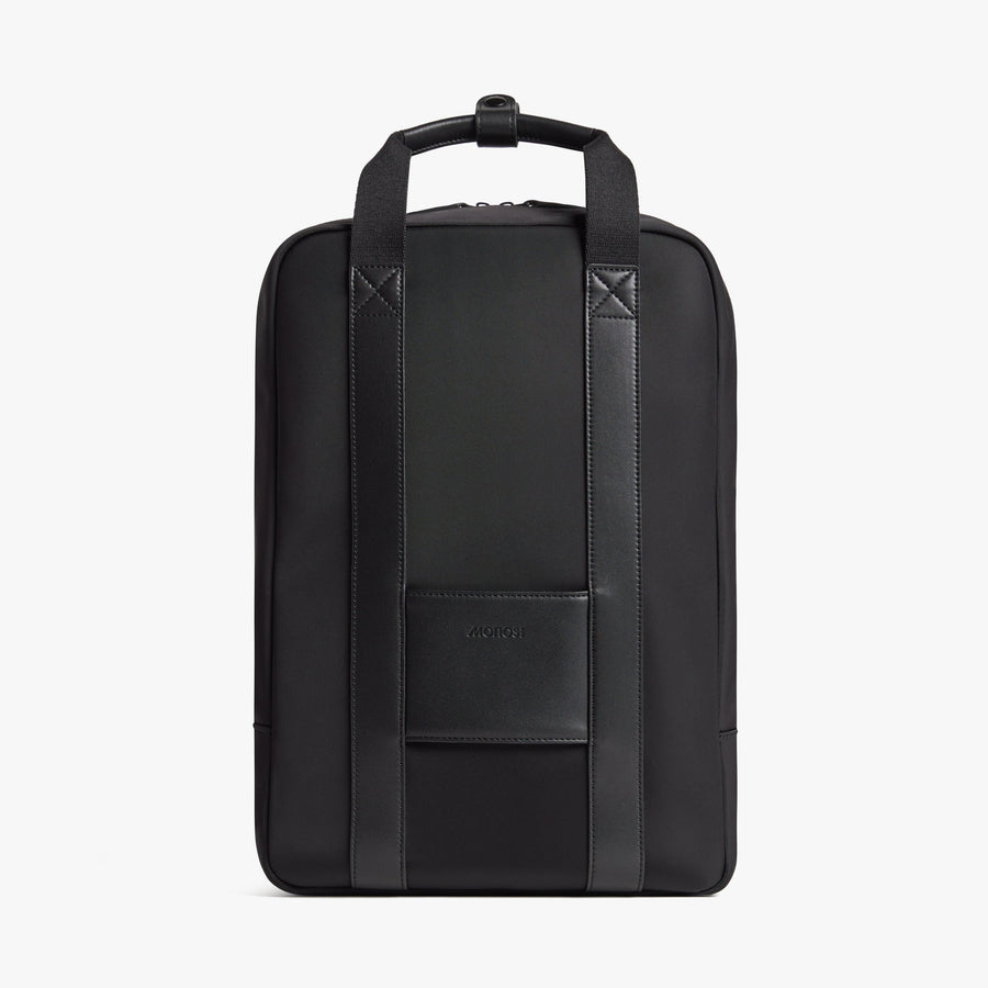 Carbon Black | Back view of Metro Backpack Carbon Black