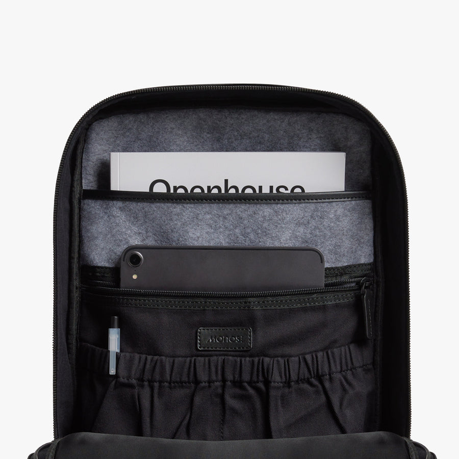 Carbon Black | Inside view of Metro Backpack Carbon Black