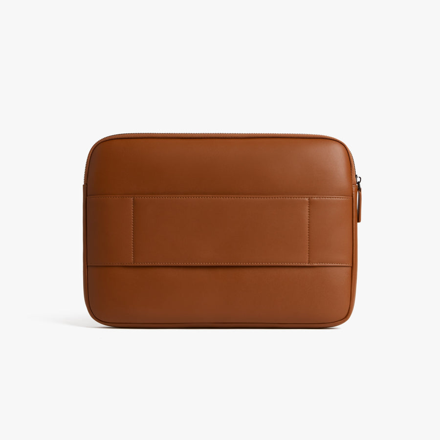 14-inch / Mahogany (Vegan Leather) | Front view of Metro Laptop Sleeve Mahogany