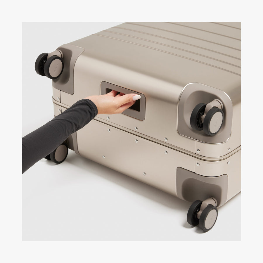 Aluminum Check-In Large