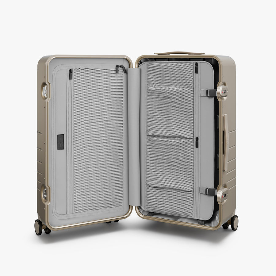 Champagne | Inside view of Hybrid Trunk Medium in Champagne