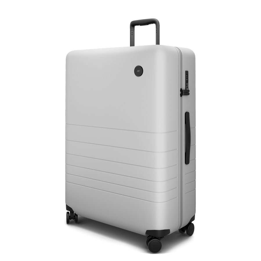 Stellar White Hover | Angle view of Check-In Large in Stellar White