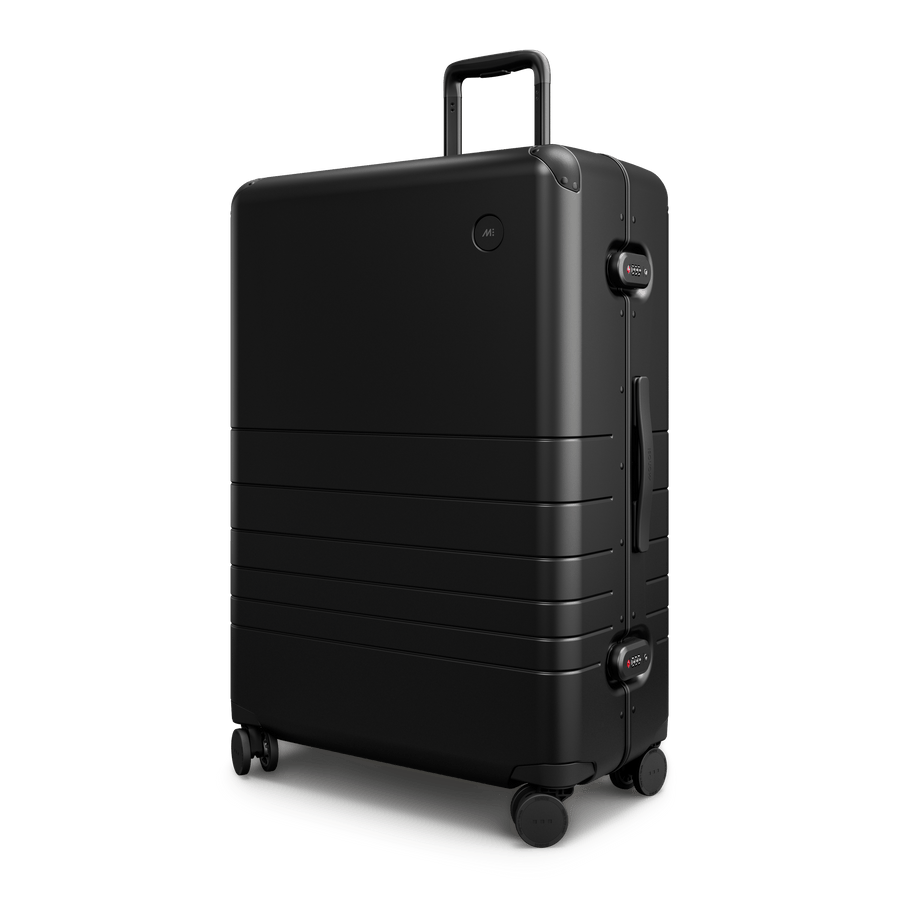 Obsidian Hover | Angle view of Hybrid Check-In Large in Obsidian