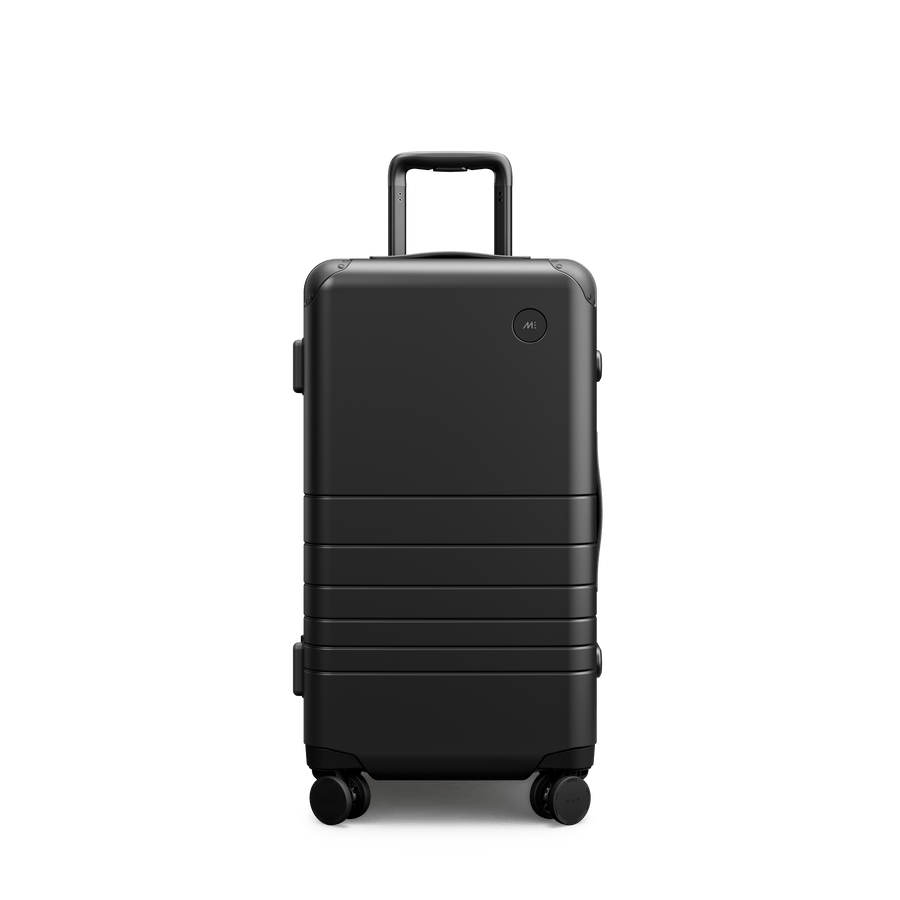 Obsidian Scaled | Front view of Hybrid Trunk Medium in Obsidian