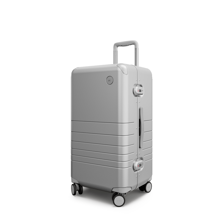 Silver Hover | Angle view of Hybrid Trunk Medium in Silver