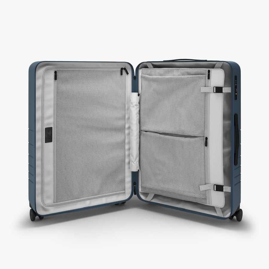 Ocean Blue | Inside view of Check-In Medium in Ocean Blue