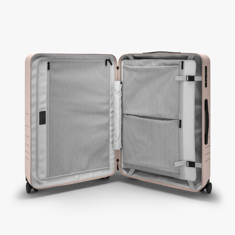 Rose Quartz | Inside view of Check-In Medium in Rose Quartz