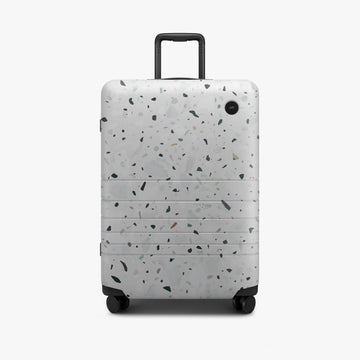 Check-In Medium – Terrazzo