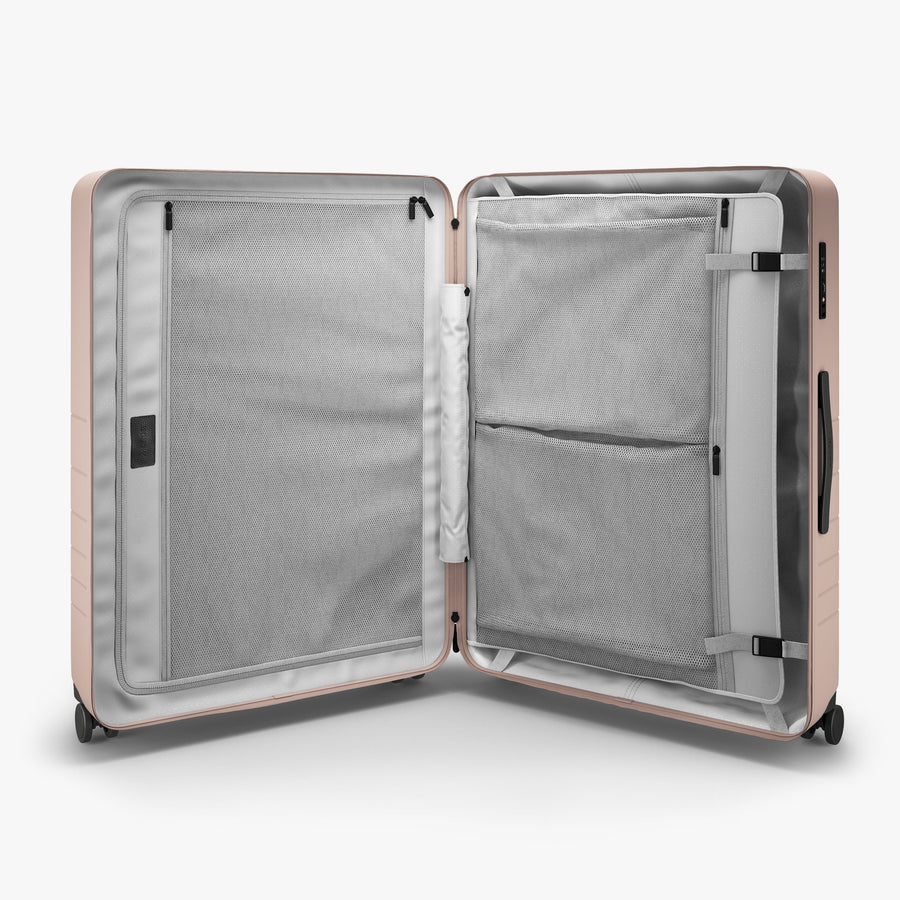 Rose Quartz | Inside view of Check-In Large in Rose Quartz