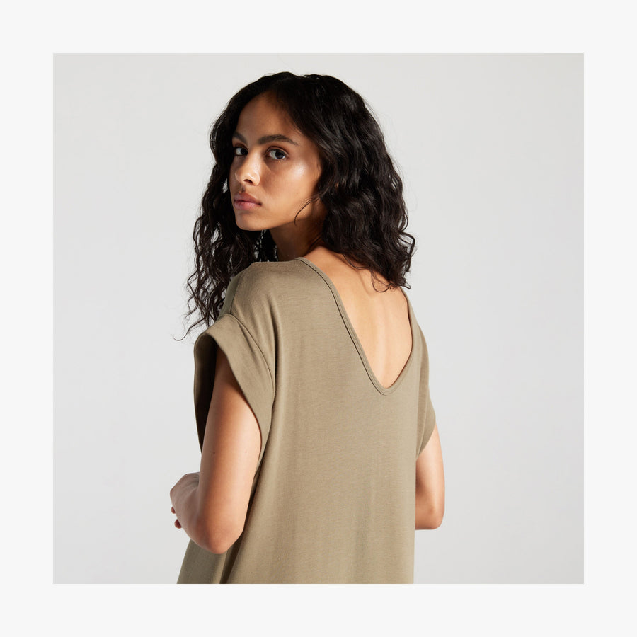 Moss | Back view of woman in Sevilla Dress Moss