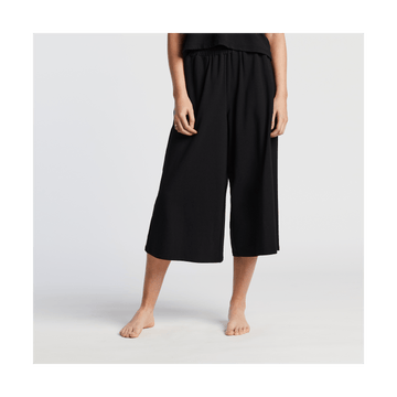 Front view of Sevilla Pants in Black